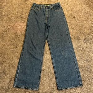 Levi’s High Waisted Straight